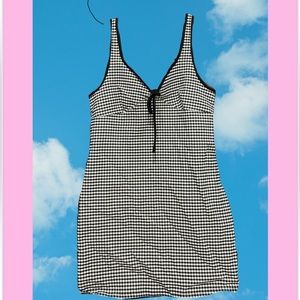 urban outfitters dress 🤍